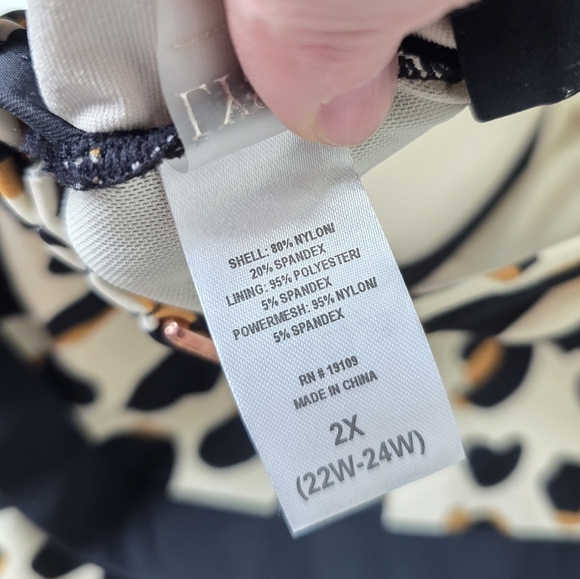 LYSA Cheetah Animal Print Belted Beth One Piece Swimsuit 2X 22W/24W - Picture 12 of 14